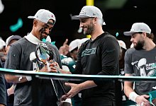 Jalen Hurts und Nick Sirianni - Matt Slocum/AP/dpa