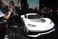 Mercedes-AMG Project One - Foto: Thomas Geiger/dpa-tmn