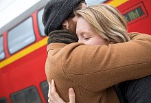 Warum Ber&uuml;hrungen guttun - Christin Klose/dpa-tmn