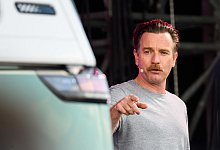 Oberlippenbart - Julian Stratenschulte/dpa