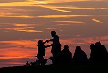 Sonnenuntergang in München - Sven Hoppe/dpa/dpa-tmn