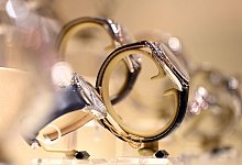 Schmuck und Uhren sind teurer geworden. - Uli Deck/dpa