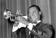 Louis Armstrong - Foto: Heinz-J&uuml;rgen G&ouml;ttert/dpa