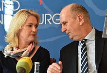 Schwesig und Woidke - Foto: Bernd Settnik/dpa-Zentralbild/dpa