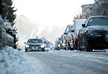 Auf Schnee folgt Eis - Gefahr auf glatten Stra&szlig;en - Daniel Vogl/dpa