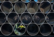 Rohre f&uuml;r Nordstream 2 - Foto: Jens B&uuml;ttner/dpa-Zentralbild/dpa