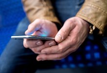 Bewerbung per Smartphone - Foto: Hauke-Christian Dittrich