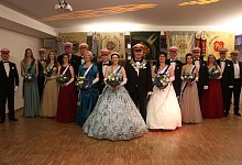 Der Thron - Laura Meya