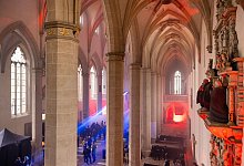 Techno-Rave - Michael Reichel/dpa