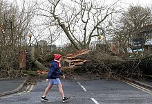 Sturm Eowyn - Irland und Gro&szlig;britannien - Uncredited/AP/dpa