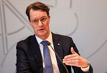 Wüst zur Asyl-Debatte: Analyse ist längst da - jetzt handeln - Oliver Berg/dpa