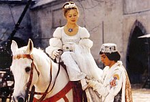 Aschenbr&ouml;del - Foto: --/WDR/Degeto/dpa