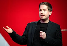 Kevin K&uuml;hnert - Sina Schuldt/dpa