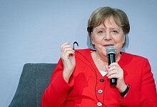 Merkel in Afrika - Foto: Kay Nietfeld/dpa