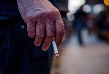 Zigarette - Foto: Finn Winkler/dpa