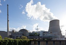 Die Bundesregierung will am Atomausstieg festhalten. - Friso Gentsch/dpa