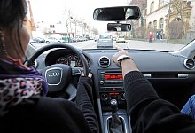 F&uuml;hrerschein mit 17 - picture alliance / dpa