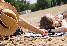 Handydiebstahl im Freibad - Christin Klose/dpa-tmn/dpa