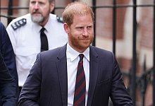 Prinz Harry bei Gericht in London - Lucy North/PA Wire/dpa