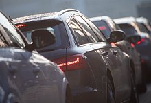 Stau - Foto: Sebastian Gollnow/dpa/Symbolbild