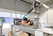 Ergonomisch oder klassisch: G&auml;rtnerspaten im Praxis-Test - selbst ist der Mann/dpa-tmn