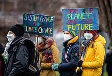 Klimaprotest - Foto: Christoph Schmidt/dpa