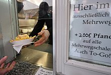 Mehrwegverpackung - Bernd Wei&szlig;brod/dpa