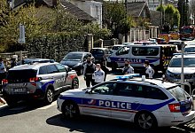 Polizeisperre - Foto: Bertrand Guay/AFP/dpa