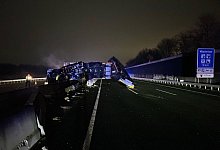 Lastwagen-Unfall auf der A1 bei M&uuml;nster - Polizei M&uuml;nster/dpa