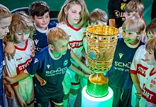 250512-dsc-arminia-pokal-cup-handover-73 - 1 - Sarah Jonek