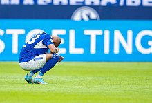 Malick Thiaw erlebte mit Schalke ein Debakel und k&ouml;nnte den Club verlassen. - David Inderlied/dpa