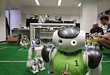Leipziger Studenten bei Roboter-Fu&szlig;ball-WM - Sebastian Willnow/dpa