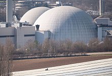 Das AKW Neckarwestheim soll ebenso wie das Kraftwerk Isar 2 n&ouml;tigenfalls einen zus&auml;tzlichen Beitrag im Stromnetz in S&uuml;ddeutschland leisten. - Sebastian Gollnow/dpa