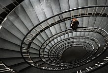 Abw&auml;rtsspirale - Foto: Julian Stratenschulte/dpa