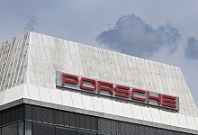 Sportwagenhersteller Porsche - Bernd Weißbrod/dpa