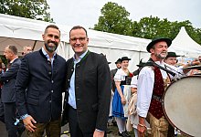 Jens Spahn und Daniel Funke - Soeren Stache/dpa