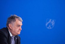 Herbert Reul - Rolf Vennenbernd/dpa/Archivbild