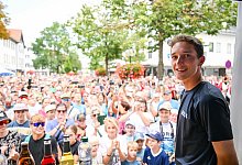 Radsportler Lipowitz in seiner Heimatstadt Laichingen empfangen - Marius Bulling/dpa