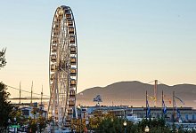 San Francisco Riesenrad Fishermans\'s Wharf - Cameron Strand/SkyStar/dpa-tmn