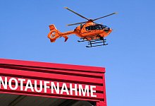 Rettungshubschrauber - Julian Stratenschulte/dpa