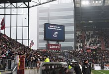FC St. Pauli - FC Augsburg - Marcus Brandt/dpa