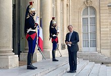 Laschet in Paris - Foto: Dorothea H&uuml;lsmeier/dpa