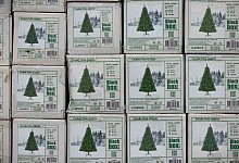 Der k&uuml;nstliche Baum - Rolf Vennenbernd/dpa