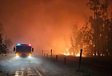 Buschbr&auml;nde in Australien - Queensland Fire And Emergency Se/Queensland Fire and Emergency Services via AAP/dpa