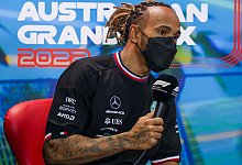 Freut sich &uuml;ber neue Hersteller in der Formel 1: Lewis Hamilton bei der Pressekonferenz vor dem ersten Training in Melbourne. - Asanka Brendon Ratnayake/AP/dpa