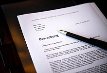 Bewerbung - Sina Schuldt/dpa