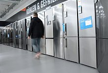 Kühlschränke im Elektromarkt - Laura Ludwig/dpa-tmn/dpa