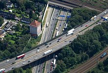 Kreuz Kaiserberg - Matthias Balk/dpa