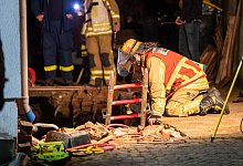 Arbeiter unter Mauer begraben - Justin Brosch/dpa