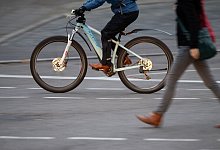 Der Trend zu Fahrr&auml;dern mit elektronischem Antrieb hat auch im vergangenen Jahr in Deutschland angehalten. - Sebastian Gollnow/dpa